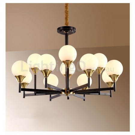 Fine Brass 12 Light Chandelier