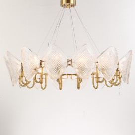 Fine Brass 14 Light Chandelier