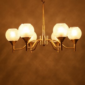 Fine Brass 6 Light Chandelier