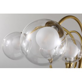 Fine Brass 12 Light Chandelier