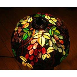 12 Inch Retro Grape Stained Glass Table Lamp