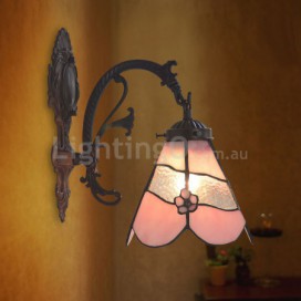 7 Inch Retro Rustic Rural Red 1 Light Stained Glass Wall light