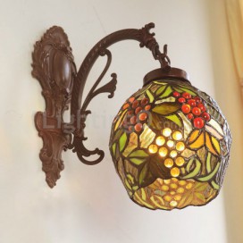 7 Inch Rural Grape 1 Light Stained Glass Wall light